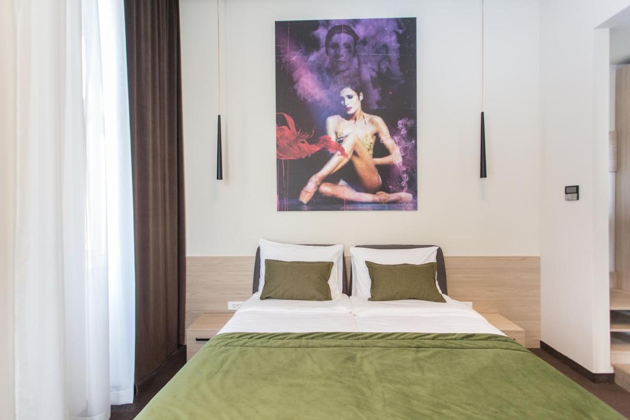 Hotel Grand Hedonist Pančevo Dış mekan fotoğraf
