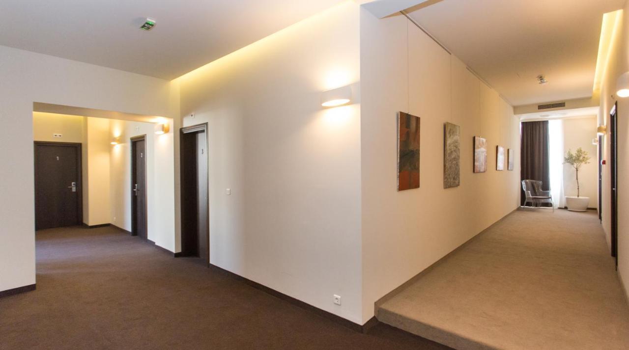 Hotel Grand Hedonist Pančevo Dış mekan fotoğraf