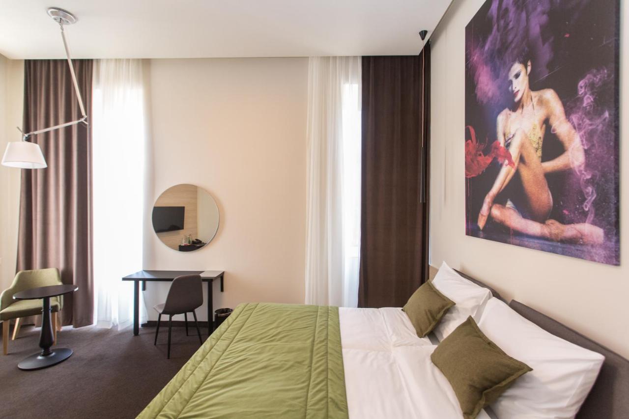Hotel Grand Hedonist Pančevo Dış mekan fotoğraf