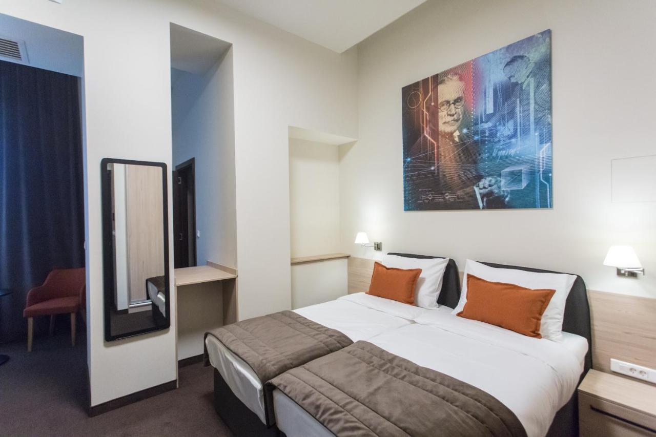 Hotel Grand Hedonist Pančevo Dış mekan fotoğraf