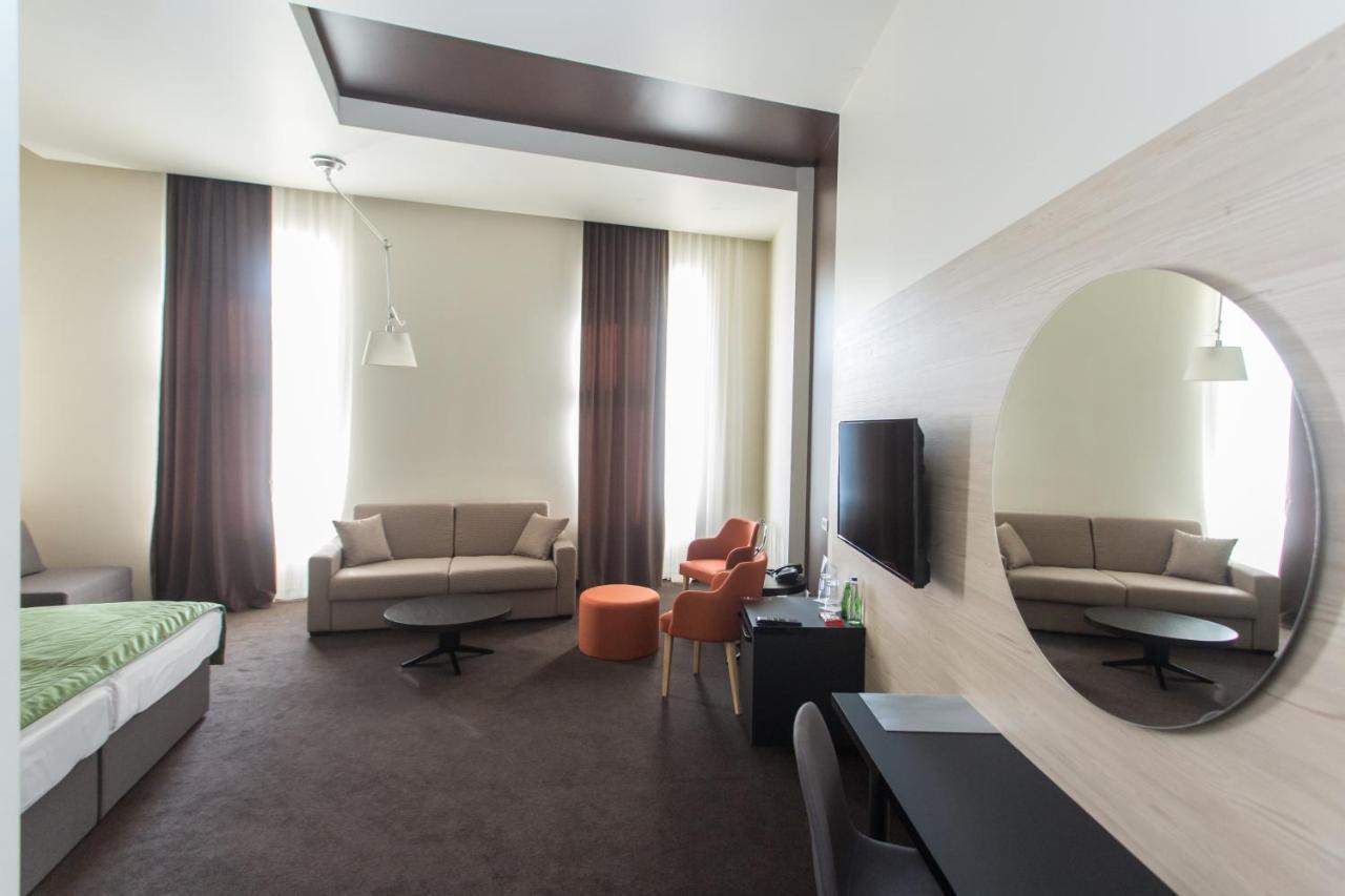 Hotel Grand Hedonist Pančevo Dış mekan fotoğraf